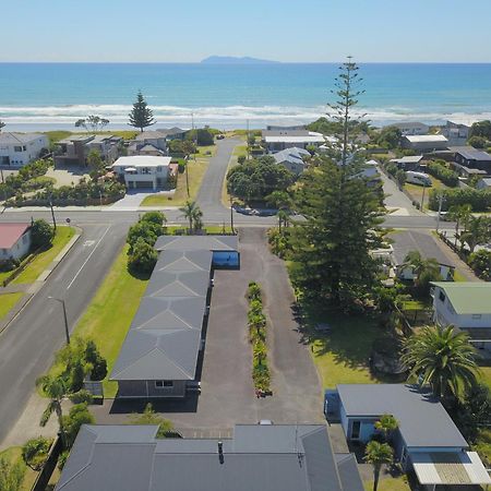 Beaches Motel Waihi Exteriör bild