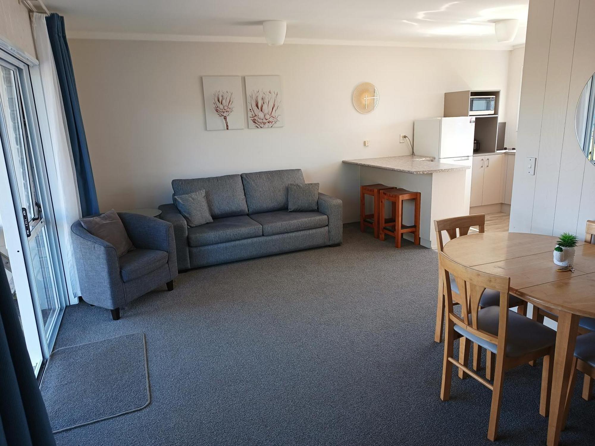 Beaches Motel Waihi Exteriör bild