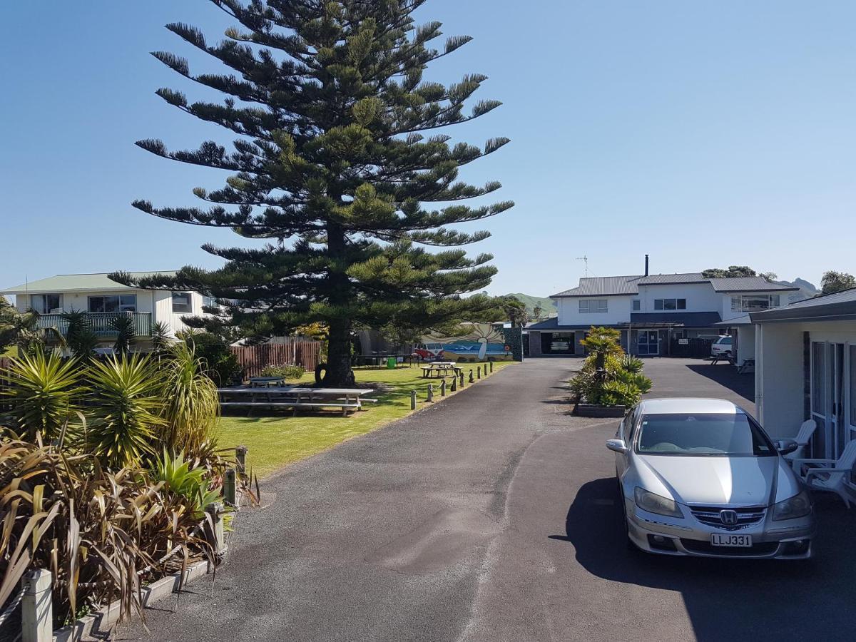 Beaches Motel Waihi Exteriör bild